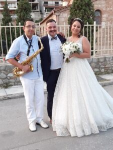 Σαξοφωνίστας-Sax wedding-Χρήστος Μπούσδρος- Γάμου-Βάπτισης-Επίσημων Γεύμάτων-Εγκαινίων Καταστημάτων.
